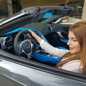 Meet your Posher, Inbar